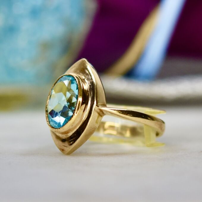 Topaz Ring in 9ct Gold