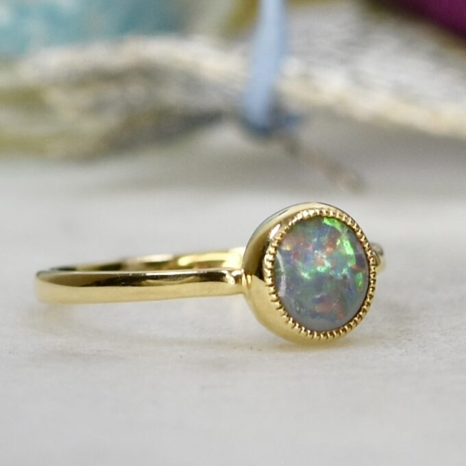 Opal Ring in 18ct Yellow Gold