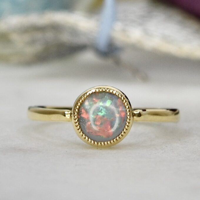 Opal Ring in 18ct Yellow Gold