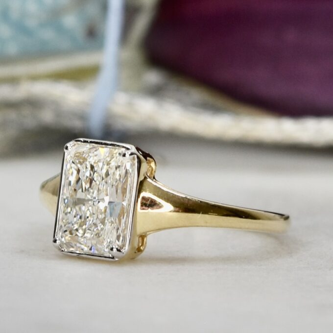 Lab Grown 2ct Radiant Diamond Solitaire in 14ct Yellow Gold