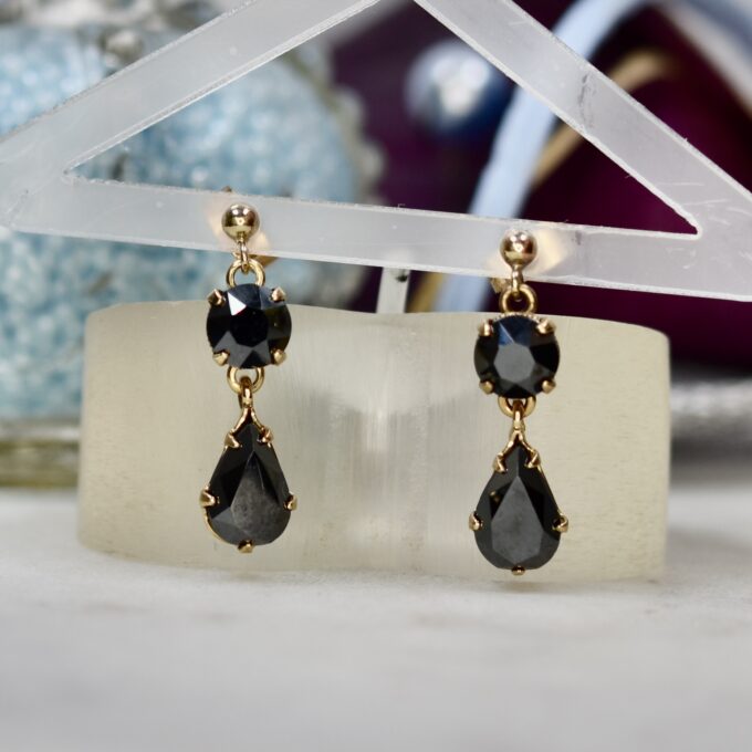 Hematite Drop Earrings in 9ct Gold