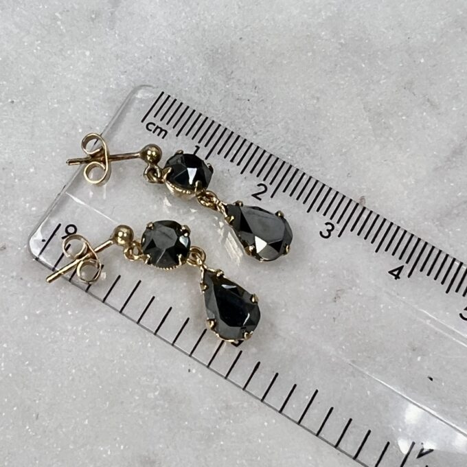 Hematite Drop Earrings in 9ct Gold