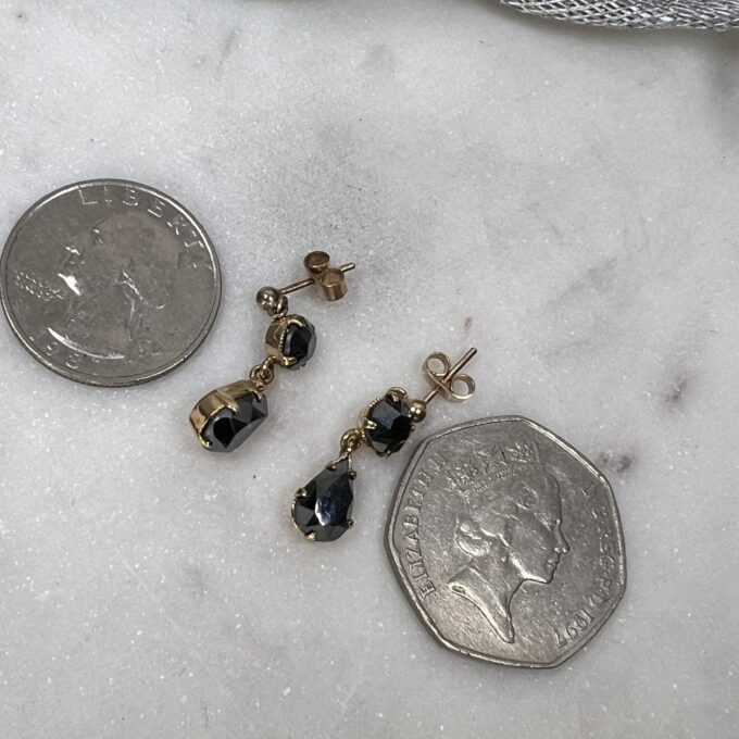 Hematite Drop Earrings in 9ct Gold