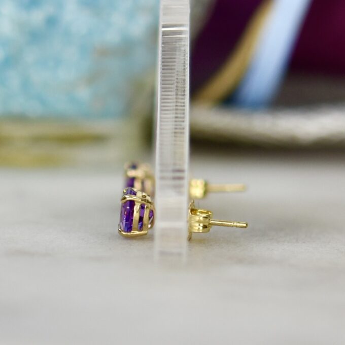 Amethyst Stud Earrings in 9ct Gold