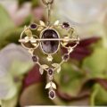 Antique Lavalier Pendant Brooch in 9ct Gold