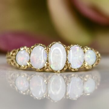 Five Stone opal Ring in 9ct Gold