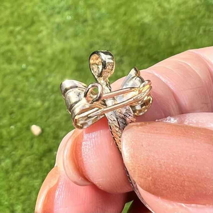 Bow Brooch Pendant in 9ct Gold