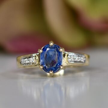 Sapphire & Diamond Ring in 9ct Gold