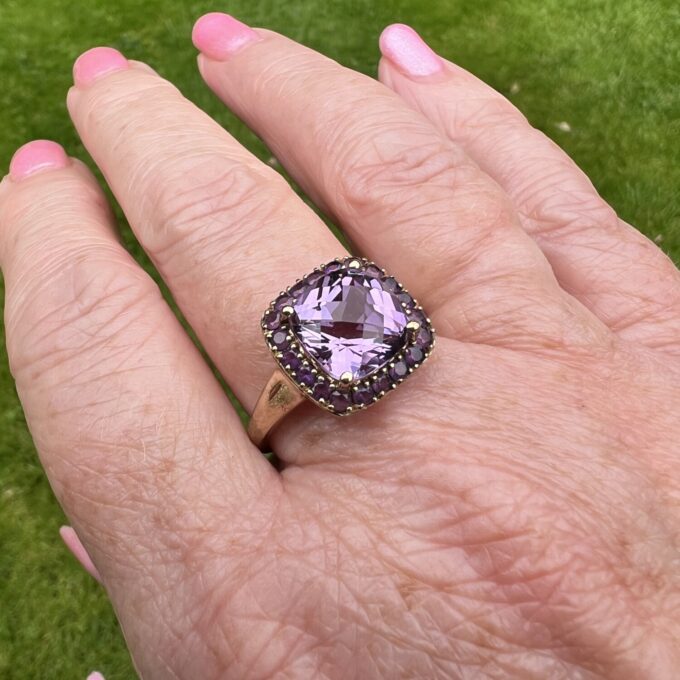 Checkerboard Amethyst Ring in 9ct Gold
