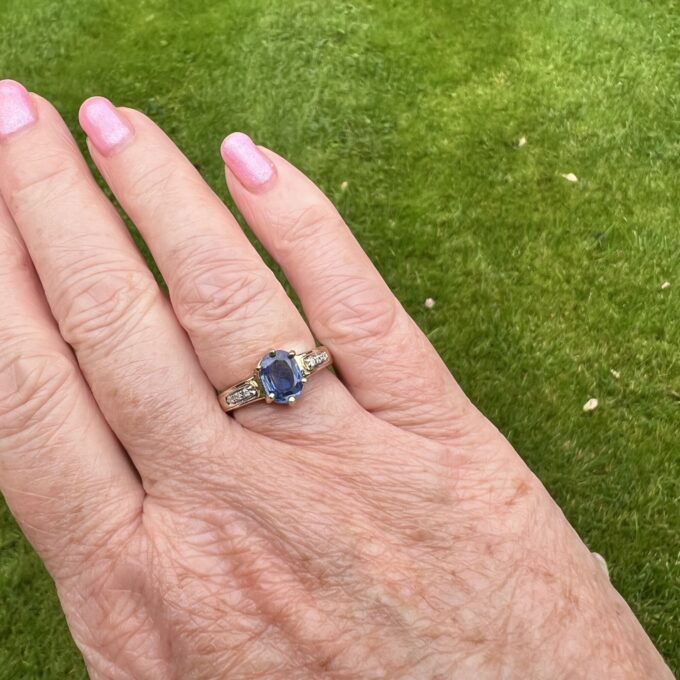 Sapphire & Diamond Ring in 9ct Gold
