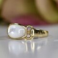 Moonstone Ring in 9ct Gold